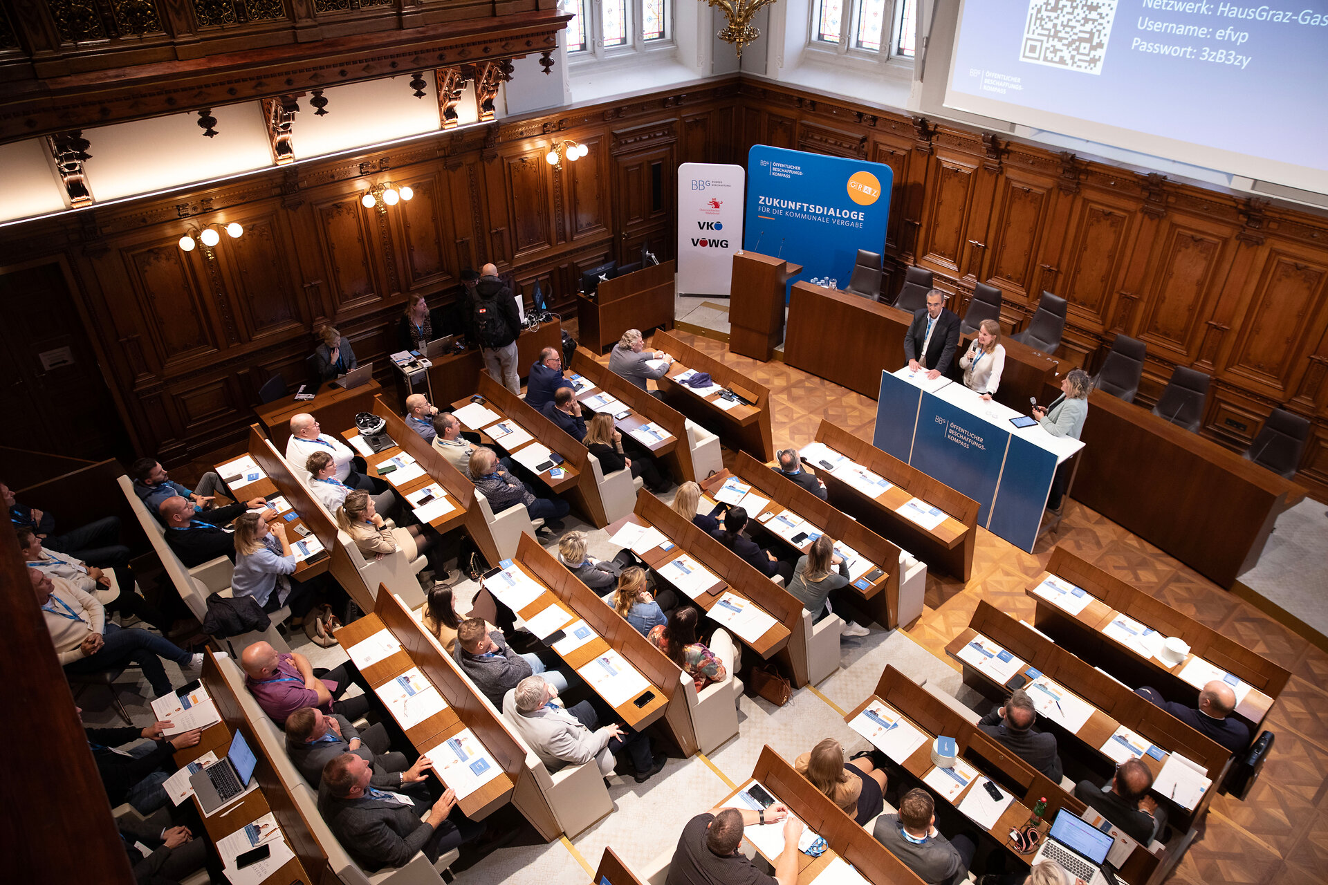 Vogelperspektive aus der Veranstaltungslocation während der Eröffnung