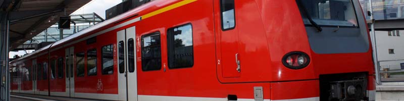 Foto: Zug im Bahnhof