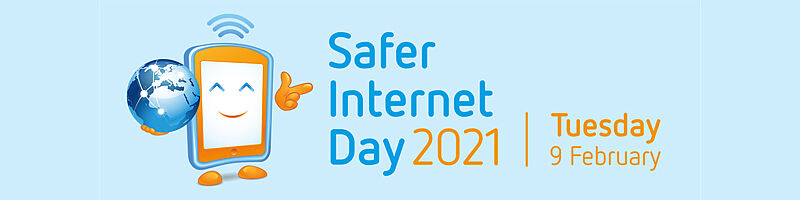 Sujets Safer Internet Day (9.2.2021) Smartphone hält Weltkugel im Arm