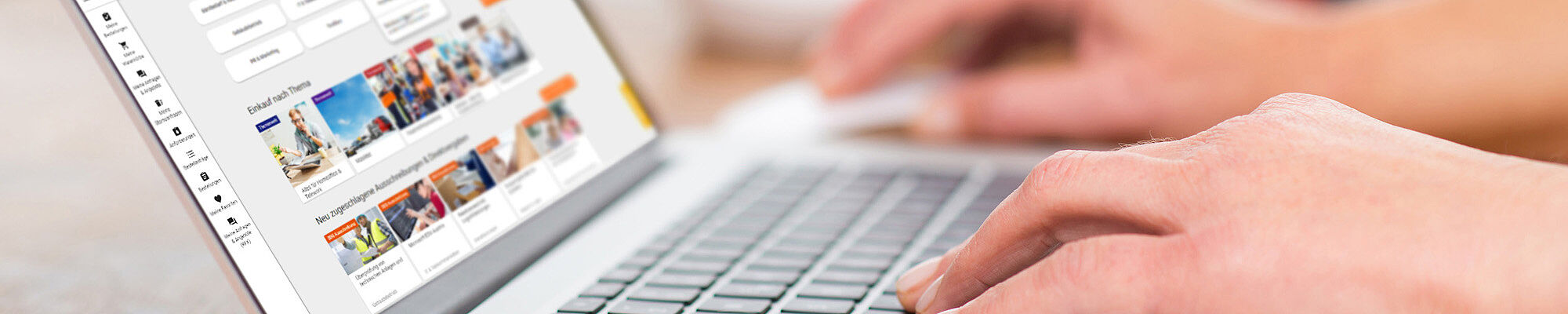 Foto. Hände auf einer Laptoptastatur
